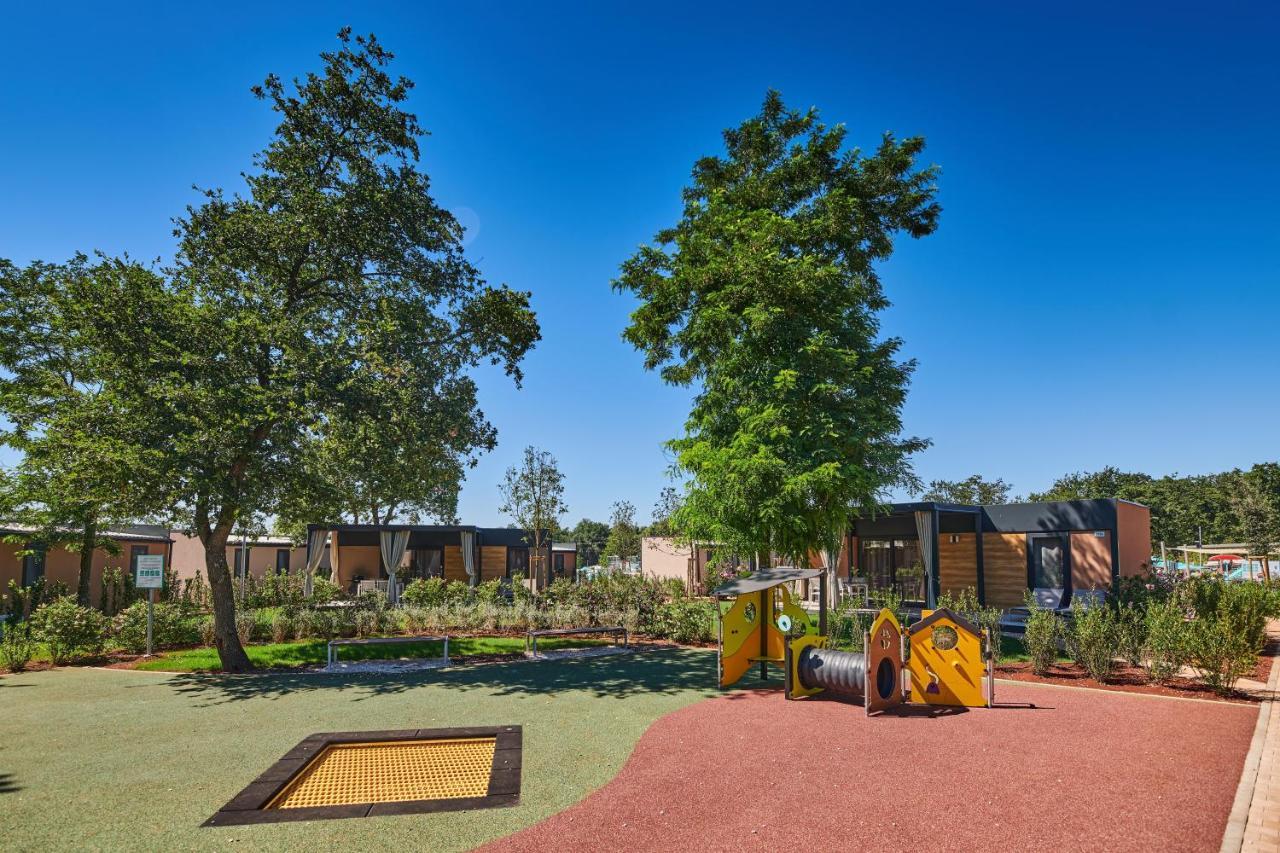 Camping Park Umag Mobile Homes Karigador Exterior foto